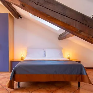 https://mondadori-apartment.italymilanhotels.net